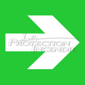 Green evacuation sign “HORIZONTAL ARROW”