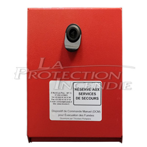 Protective housing for mechanical winch