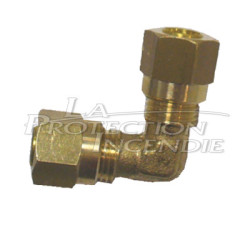 Brass elbow fitting