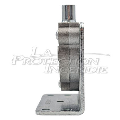 Idler pulley under casing