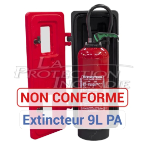 Cabinet for 6L/Kg fire extinguishers - Key and Glass Breaker