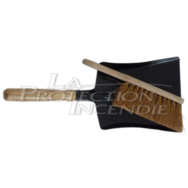 Shovel and brush
